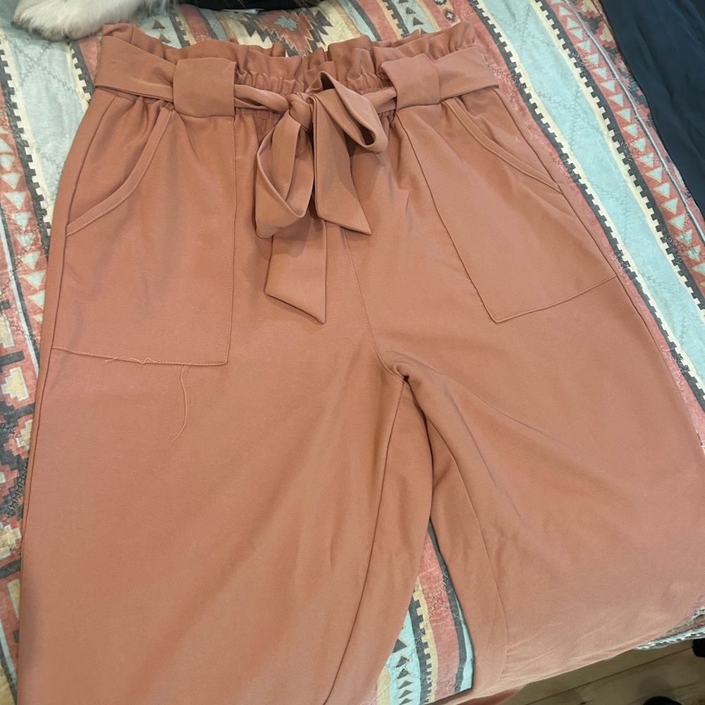 Never worn paper bag pants